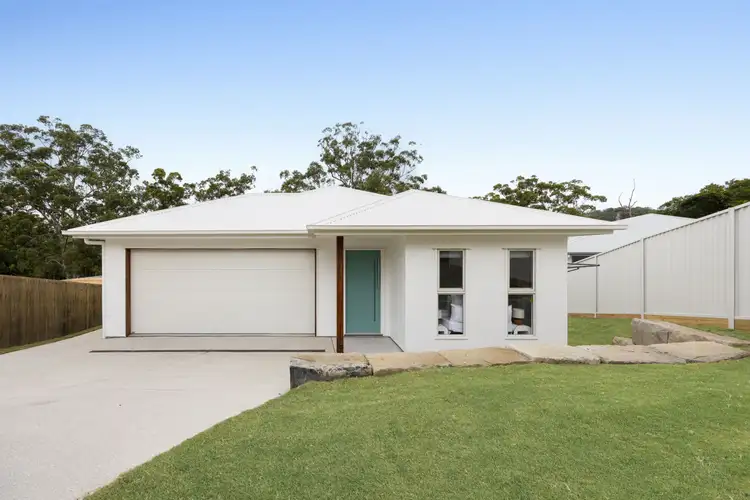 38 Riverbreeze Way