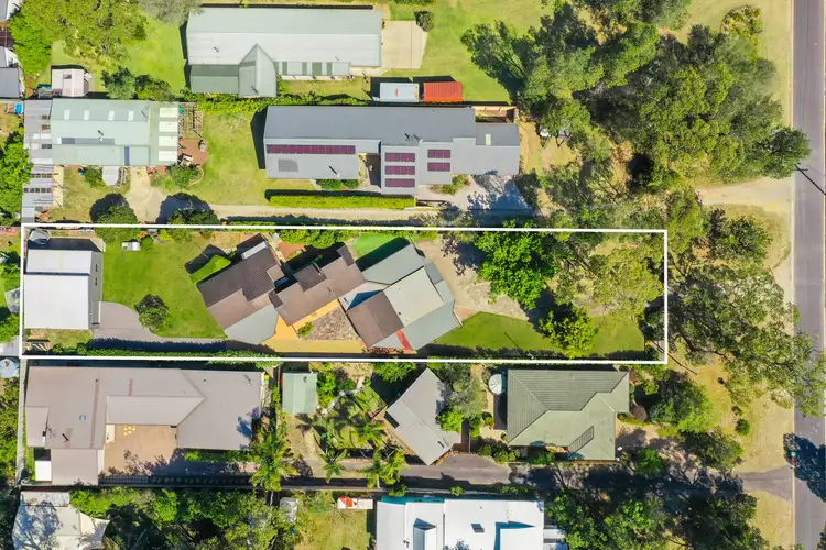 12 Imlay Street