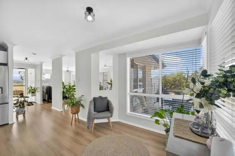 28 Elanora Street