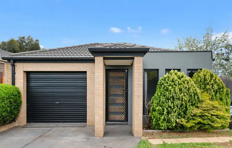 20-22 Roslyn Park Drive