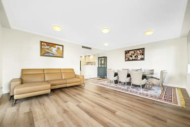 9 Bay Drive