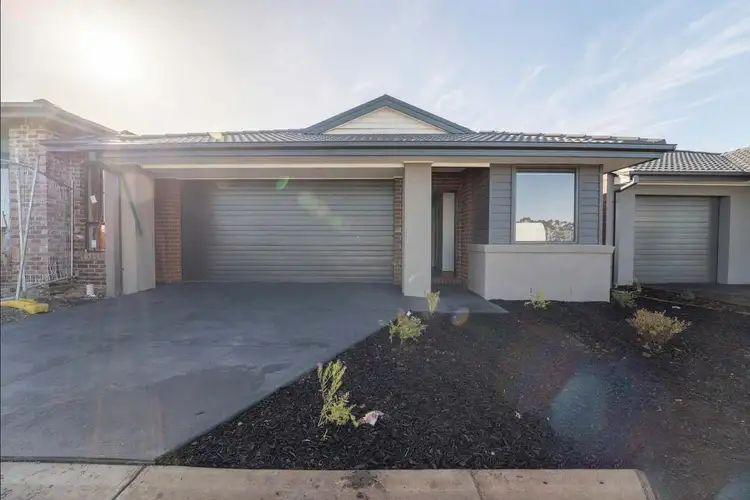 26 Crestfield Way