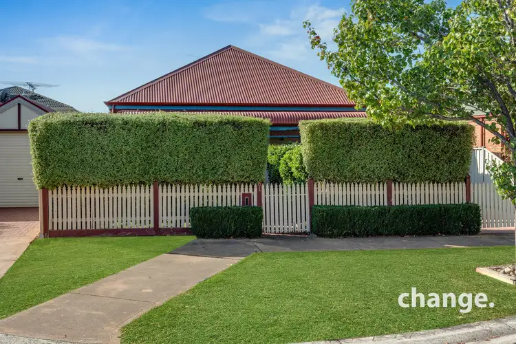 61 Northampton Crescent