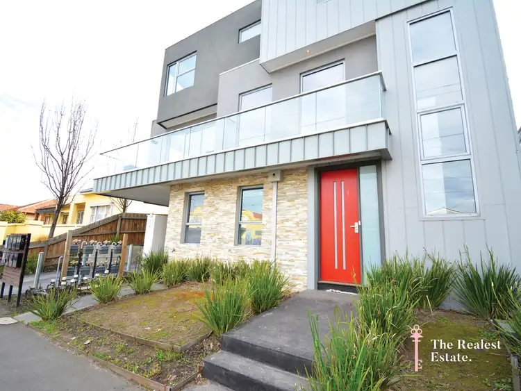 213 Nicholson Street