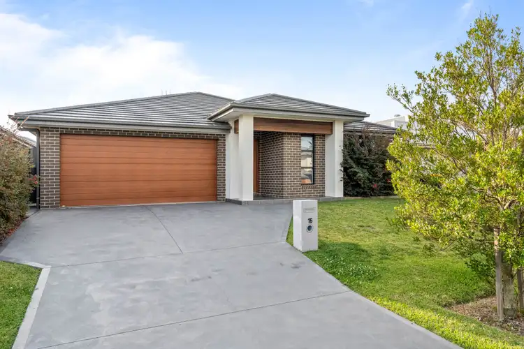 16 Wheelhouse Road