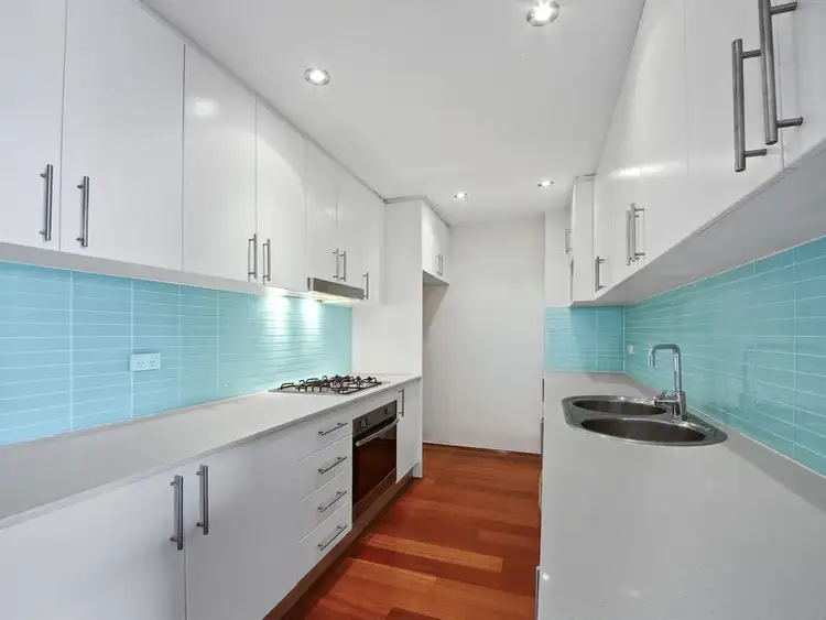 5 Croydon Street