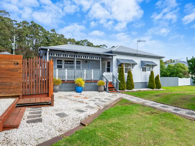 16 Pelissier Street