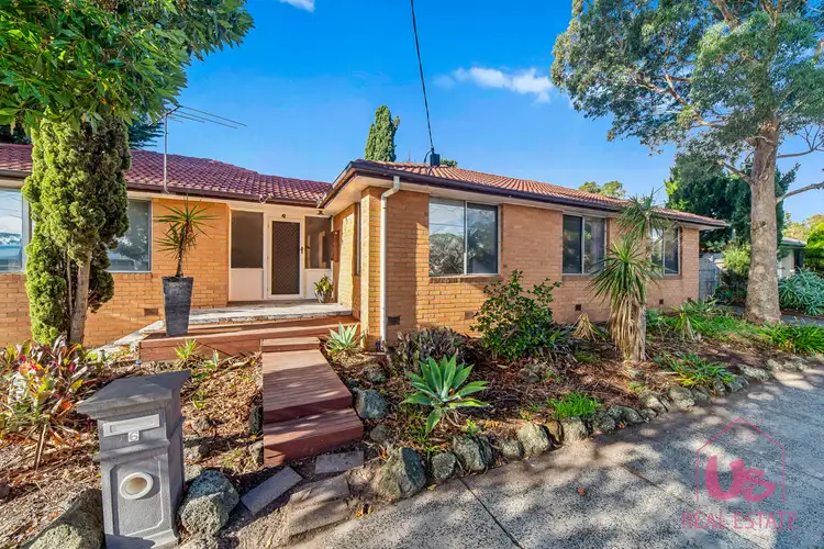 6 Havana Crescent
