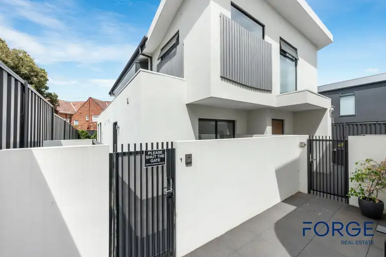 22B Carr Street