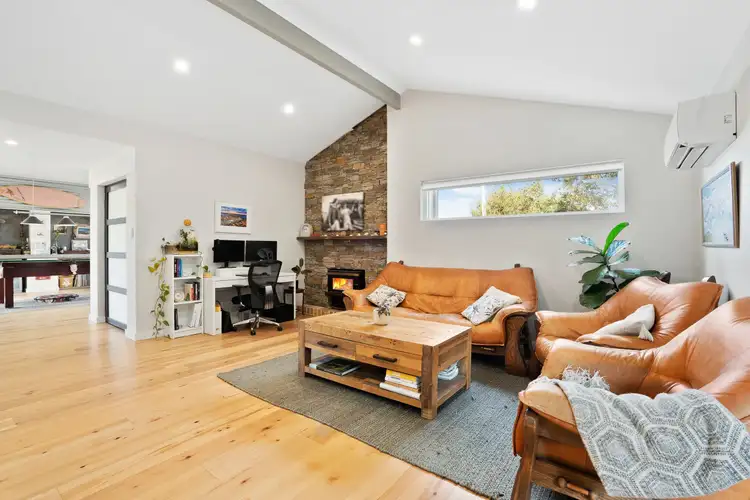 14 Hickory Road