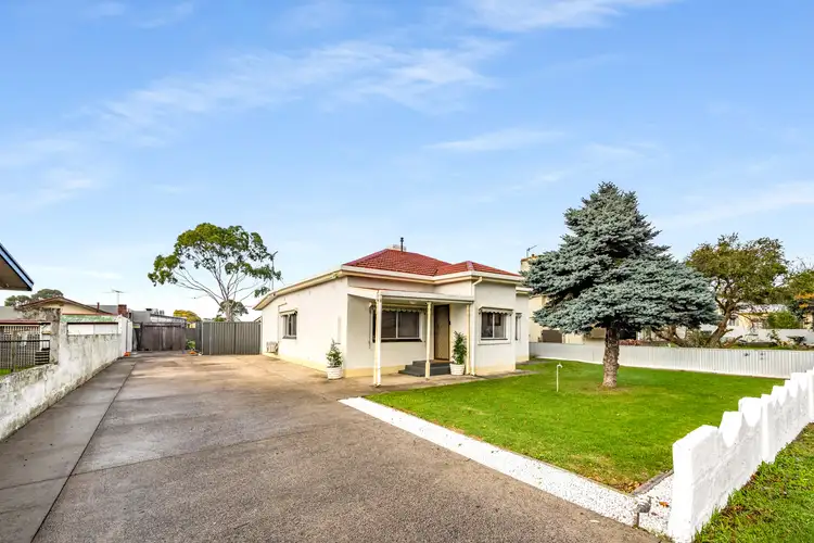 3 Leumeah Street