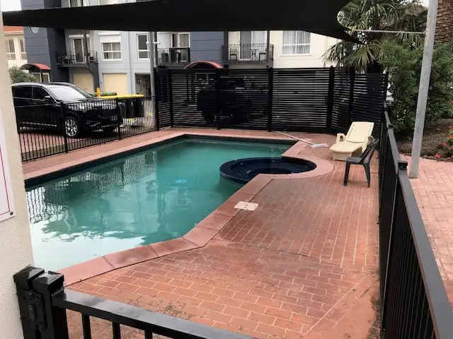 5 Thompson Road
