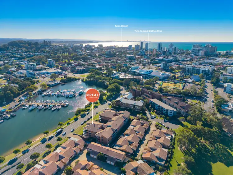 1 Botany Crescent