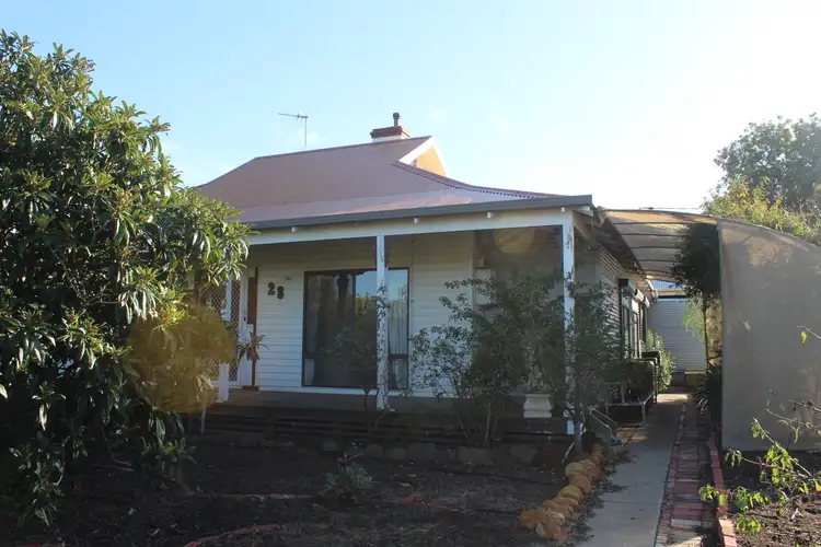28 Macpherson Street