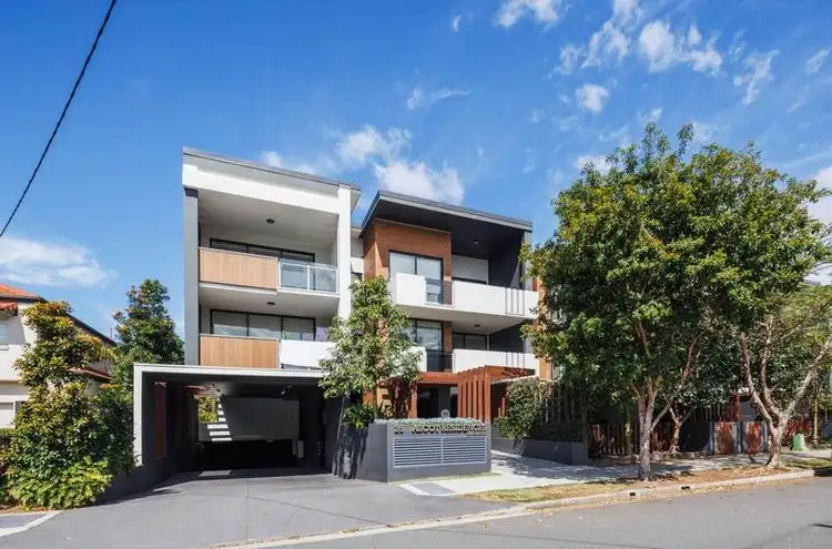 25 Onslow Street