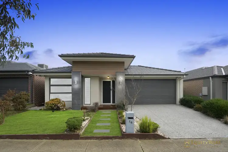 14 Pepita Crescent