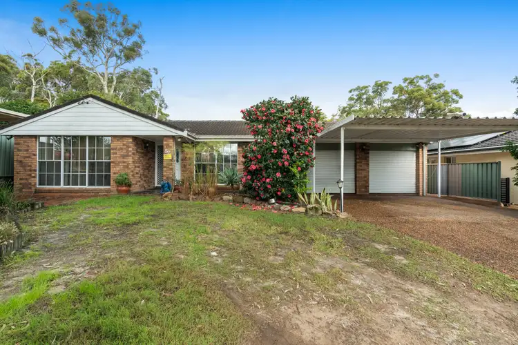 52 Lake Road
