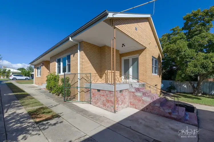 14 HUNT STREET