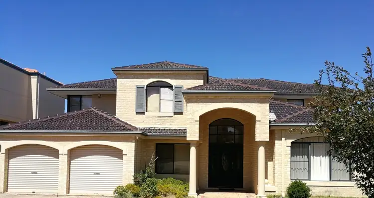8 Agathea Court