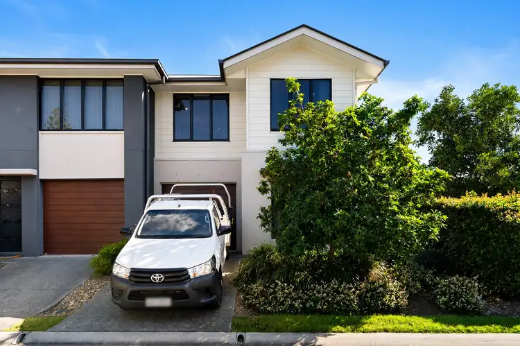 370 Gainsborough Drive
