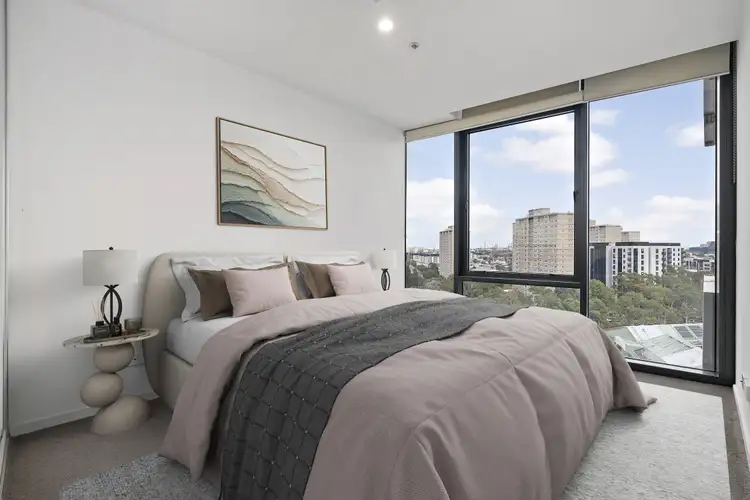 18 MT ALEXANDER ROAD