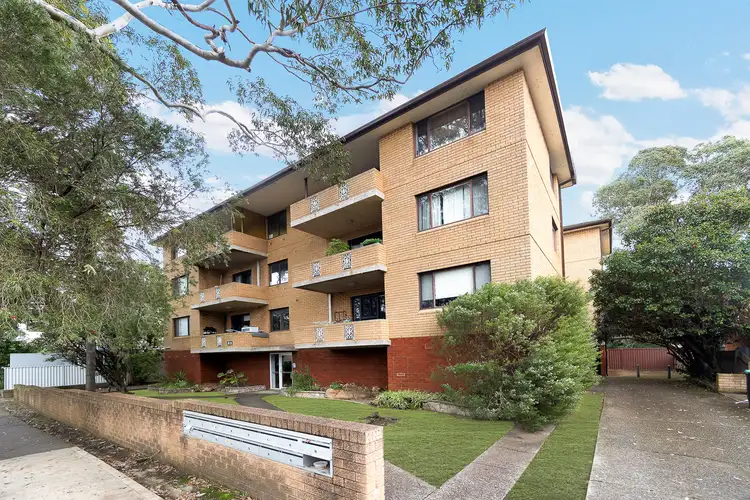 22 Macquarie Place