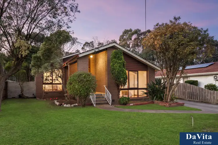 9 Ester Crescent