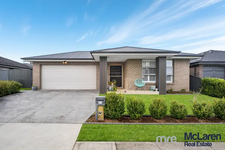 53 Nicholson Parade