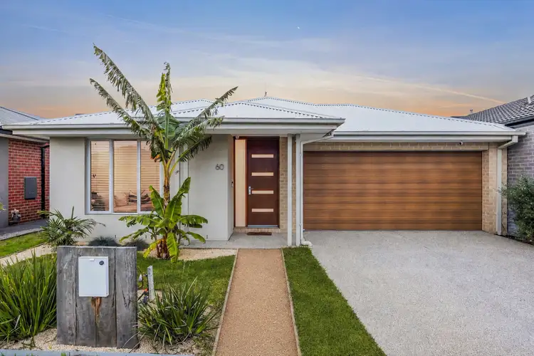 60 Mcarthur Crescent