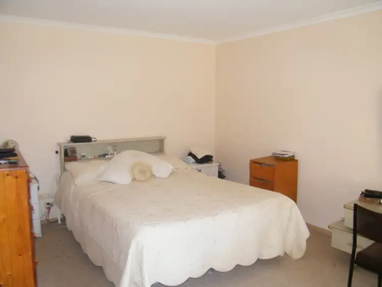 Sixth view of Homely house listing, 8 Greenland Drive, Drouin VIC 3818