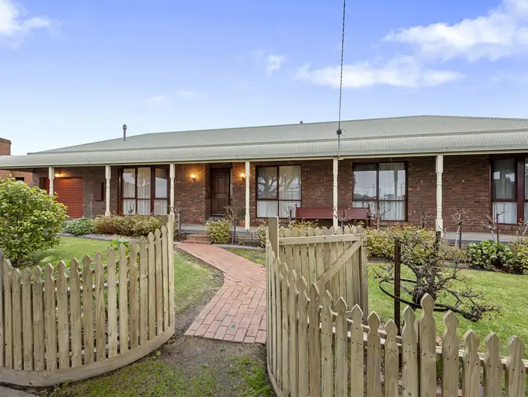 168 Mortlake Road