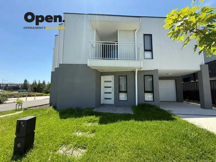 71 Ray Simpson Avenue
