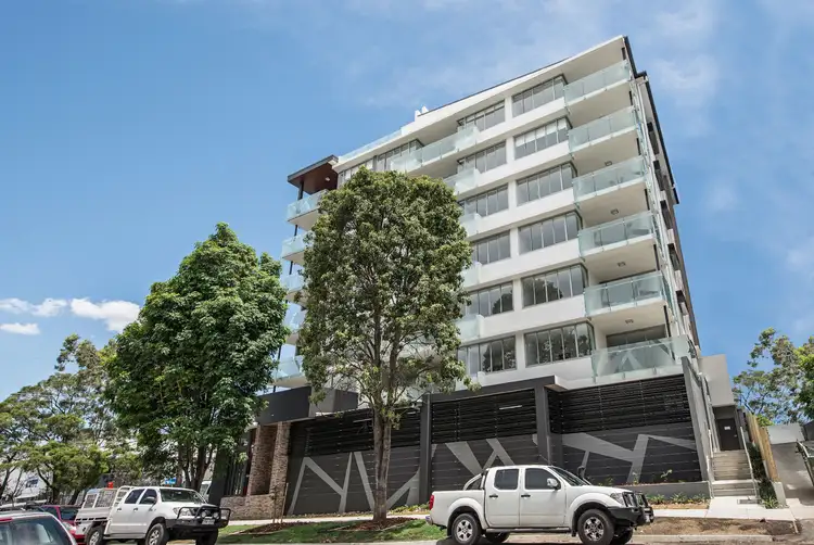 15 Duncan Street