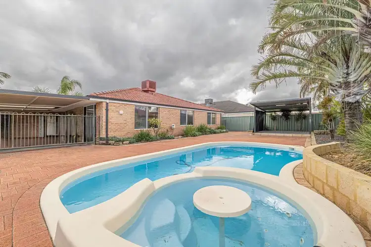 6 Lily Place