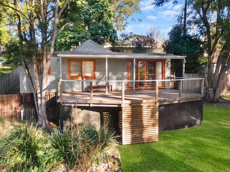 19 KURRAJONG ROAD