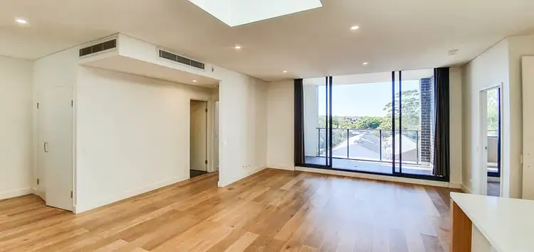 767 Botany Road
