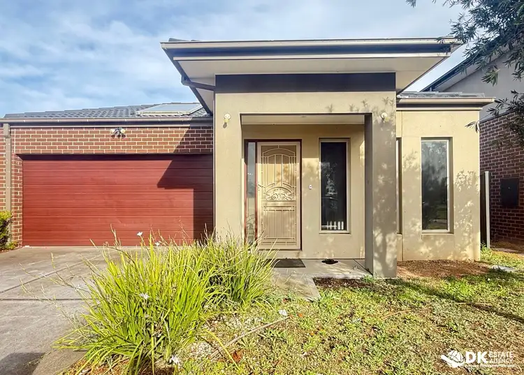 19 Risdon Circuit