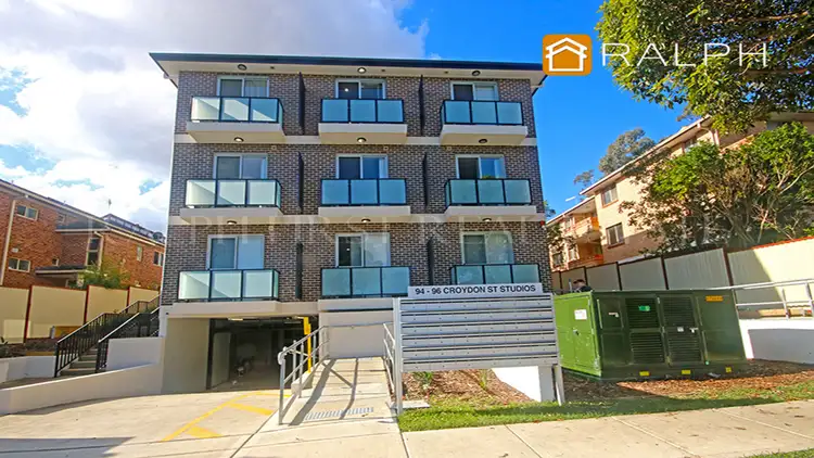 94 Croydon Street