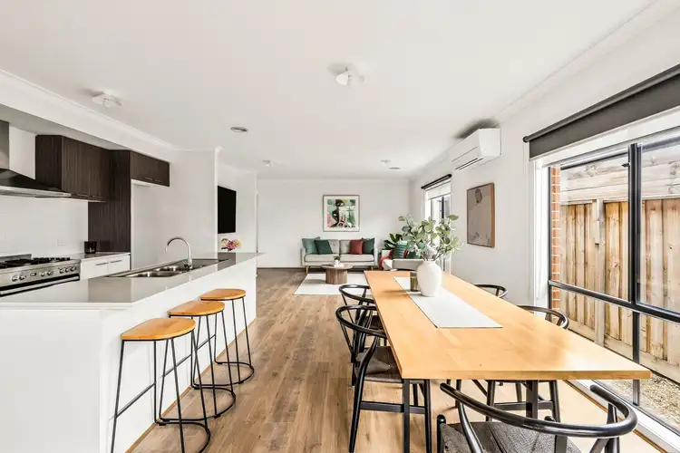 10 Valrose Road