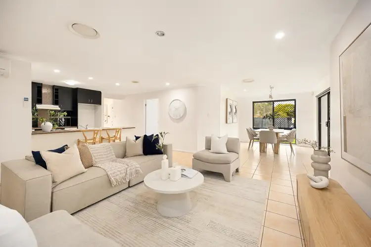 30 Mayfair Place