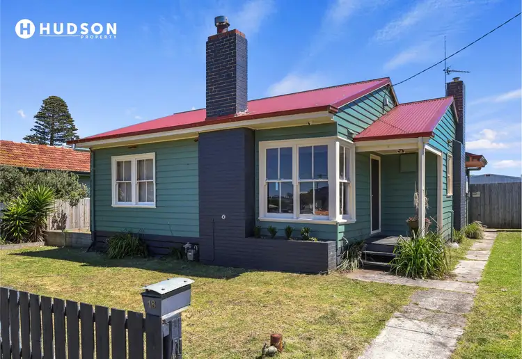 18 Kennedy Street
