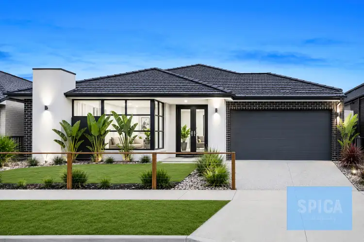 52 Holstein Crescent