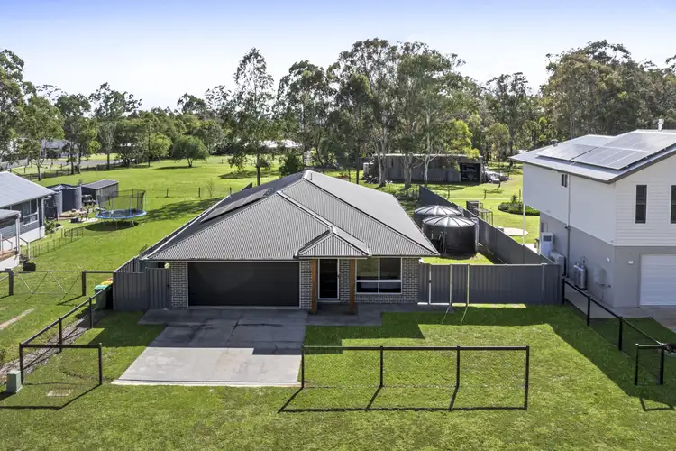 4 Hall Road