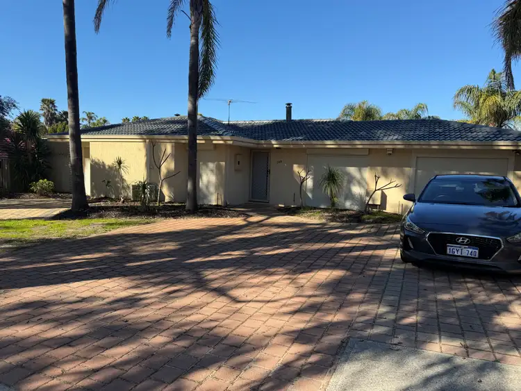 128 Illawarra Crescent South
