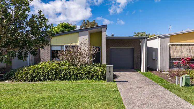 7 Hayman Lane