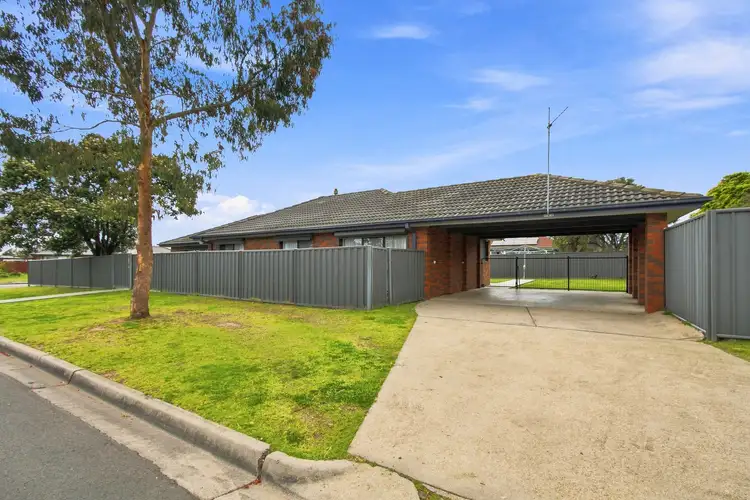 2 King Avenue