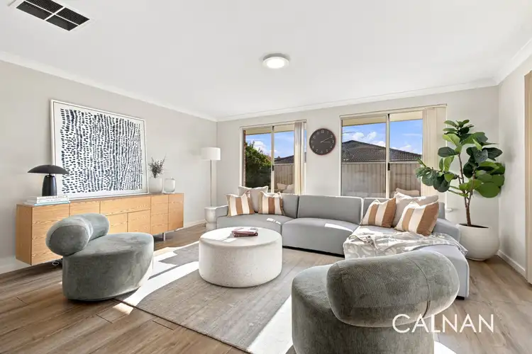 5 Hazlett Way