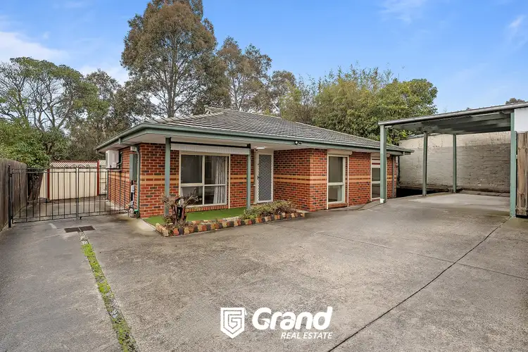 5 Joan Court