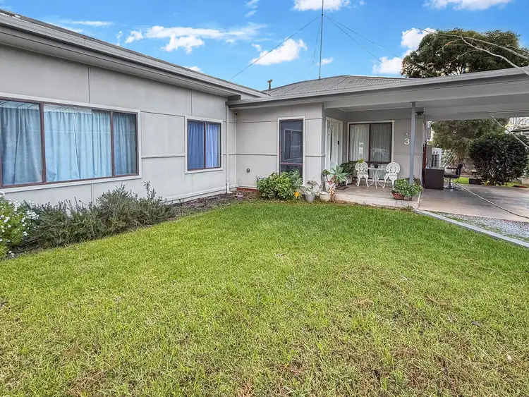 3 Melaleuca Avenue