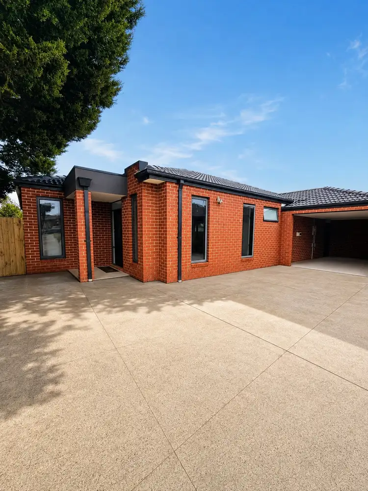 39 Bourke Road